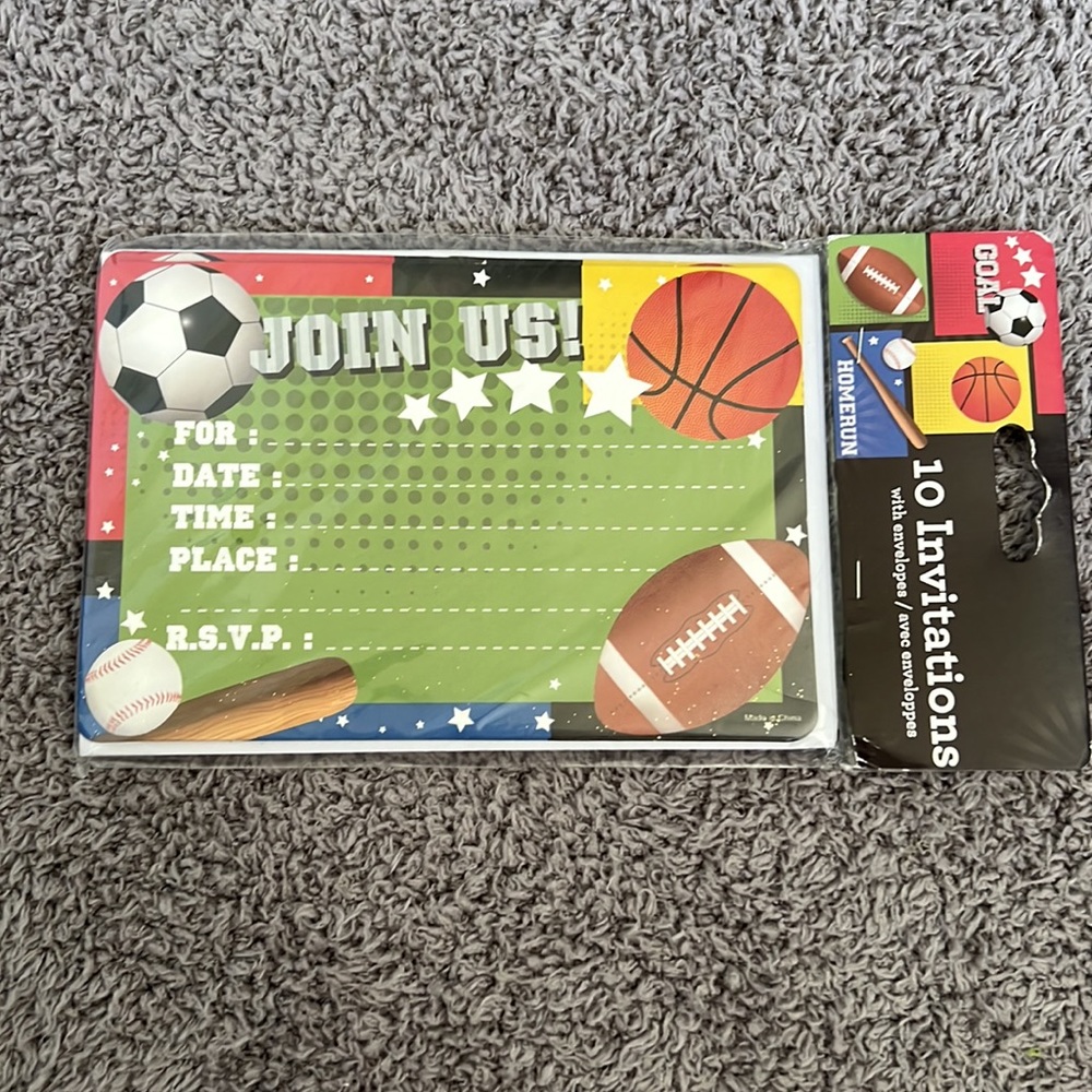 Greenbrier sports party invitations with envelopes included  NEW
